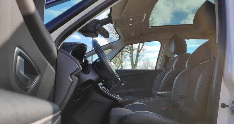 Renault Grand Scenic cena 79200 przebieg: 60000, rok produkcji 2019 z Margonin małe 121